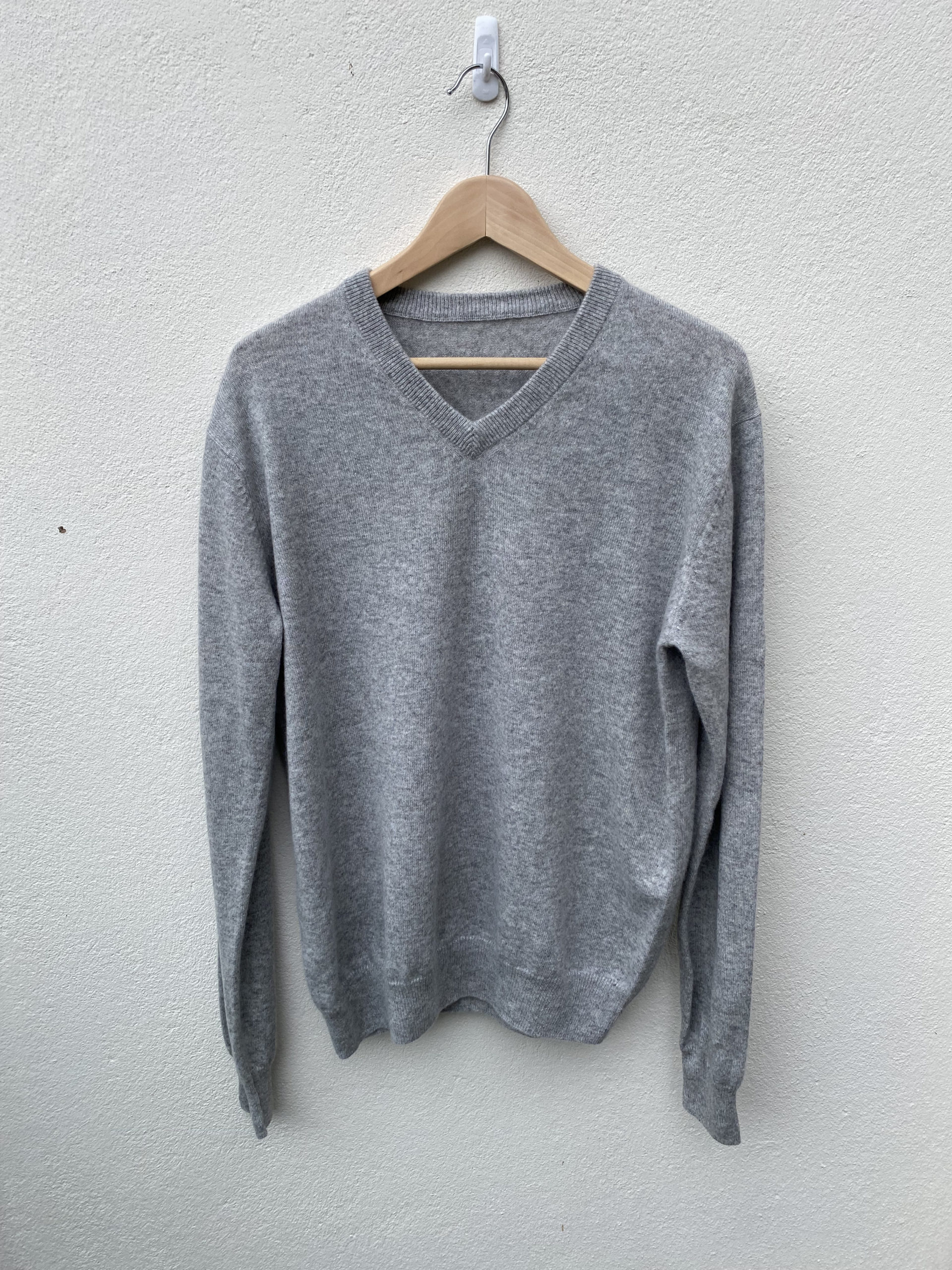 MEN’S CASHMERE SWEATER - Lonely Goat Cashmere